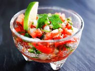 Рецепта Пико де гайо - мексиканска салца с домати, лук и люти чушки